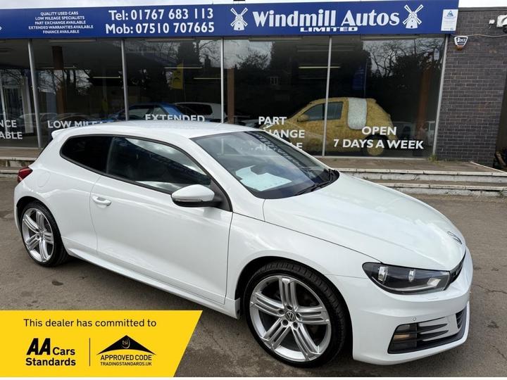 Volkswagen SCIROCCO 2.0 TDI BlueMotion Tech R-Line DSG Euro 6 (s/s) 3dr