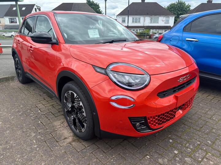 Fiat 600e 54kWh La Prima Auto 5dr