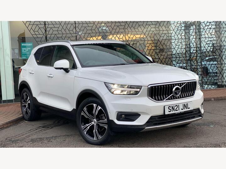 Volvo XC40 2.0 B5 MHEV Inscription Pro Auto AWD Euro 6 (s/s) 5dr