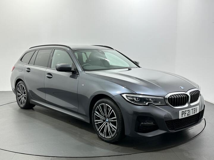 BMW 3 Series 2.0 330e 12kWh M Sport Touring Auto XDrive Euro 6 (s/s) 5dr BMW 3 Series 2.0 330e 12kWh M Sport Touring Auto XDrive Euro 6 (s/s) 5dr