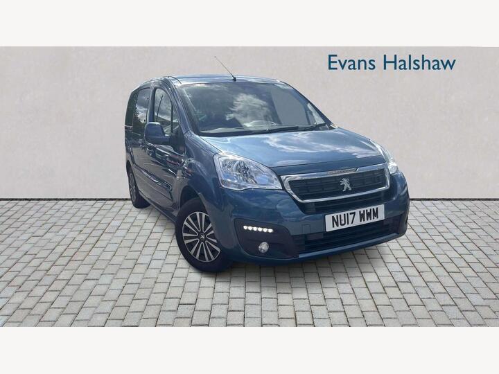 Peugeot PARTNER TEPEE ESTATE 1.2 PureTech Active Euro 6 (s/s) 5dr Peugeot PARTNER TEPEE ESTATE 1.2 PureTech Active Euro 6 (s/s) 5dr