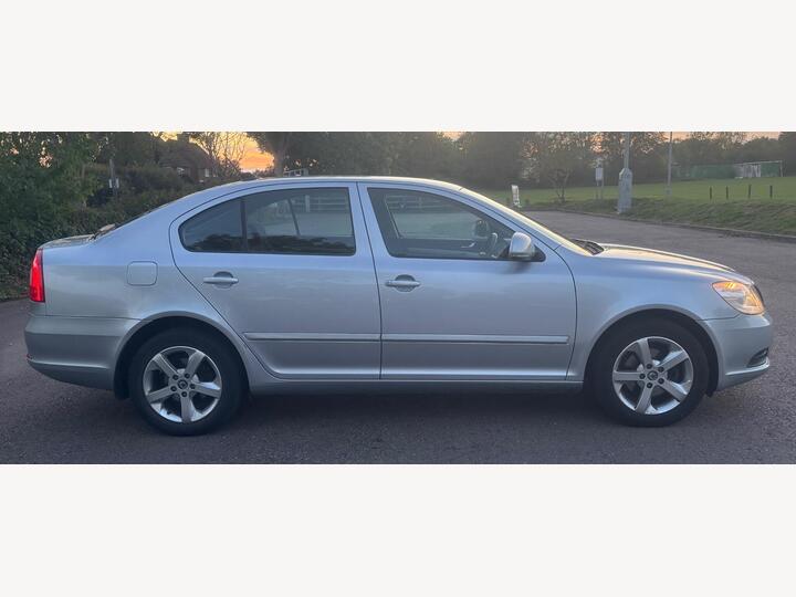 Skoda Octavia 1.4 TSI SE Plus Euro 5 5dr Skoda Octavia 1.4 TSI SE Plus Euro 5 5dr