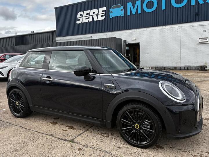 MINI HATCHBACK Cooper SE 32.6kWh Level 3 Auto 3dr