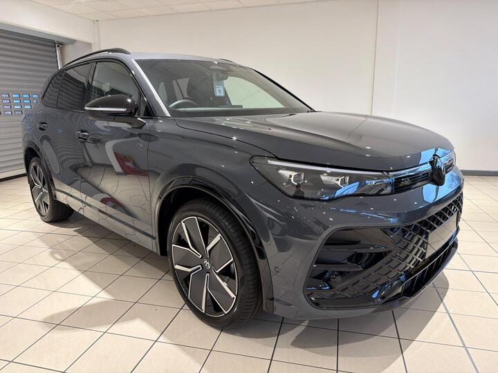 Volkswagen Tiguan 1.5 ETSI MHEV R-Line DSG Euro 6 (s/s) 5dr