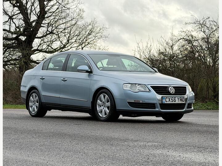 Volkswagen Passat 2.0 FSI SE Euro 4 4dr