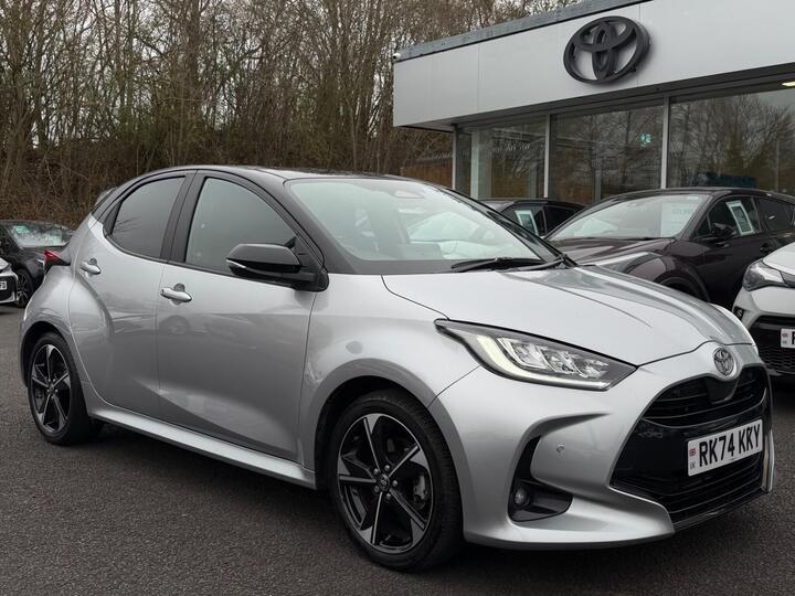 Toyota Yaris 1.5 VVT-h Premiere Edition E-CVT Euro 6 (s/s) 5dr