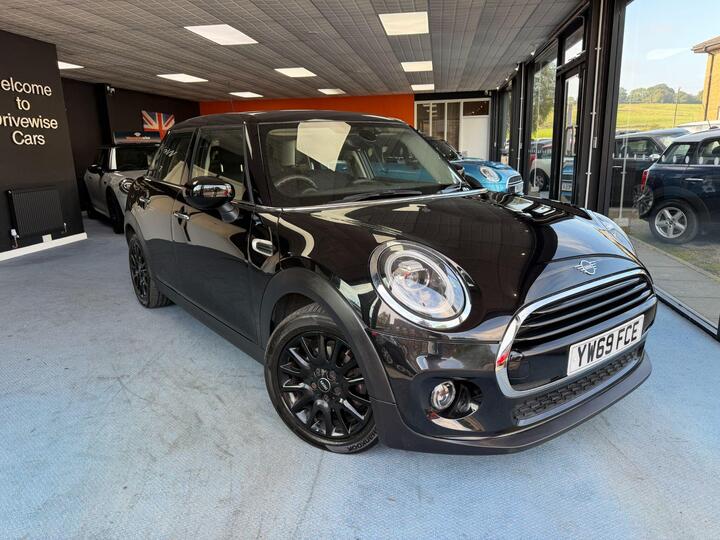 MINI Hatch 1.5 Cooper Classic Euro 6 (s/s) 5dr