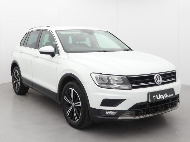 Volkswagen TIGUAN 2.0 TDI SE Navigation 4Motion Euro 6 (s/s) 5dr