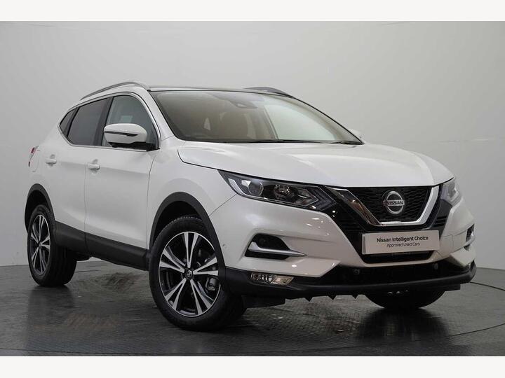 Nissan Qashqai 1.5 DCi N-Connecta Euro 6 (s/s) 5dr
