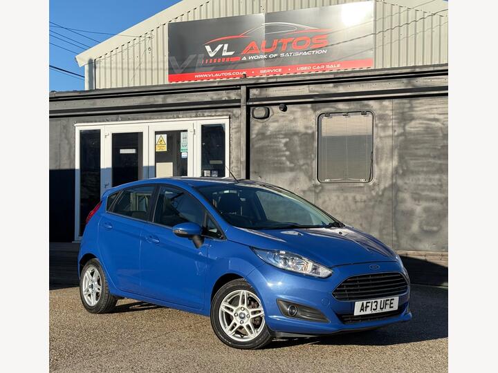 Ford Fiesta 1.0T EcoBoost Zetec Euro 5 (s/s) 5dr