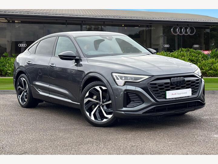 Audi Q8 55 Black Edition Sportback Auto Quattro 5dr 114kWh (11kW Charger)