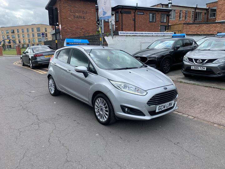 Ford Fiesta 1.0T EcoBoost Titanium Euro 5 (s/s) 5dr