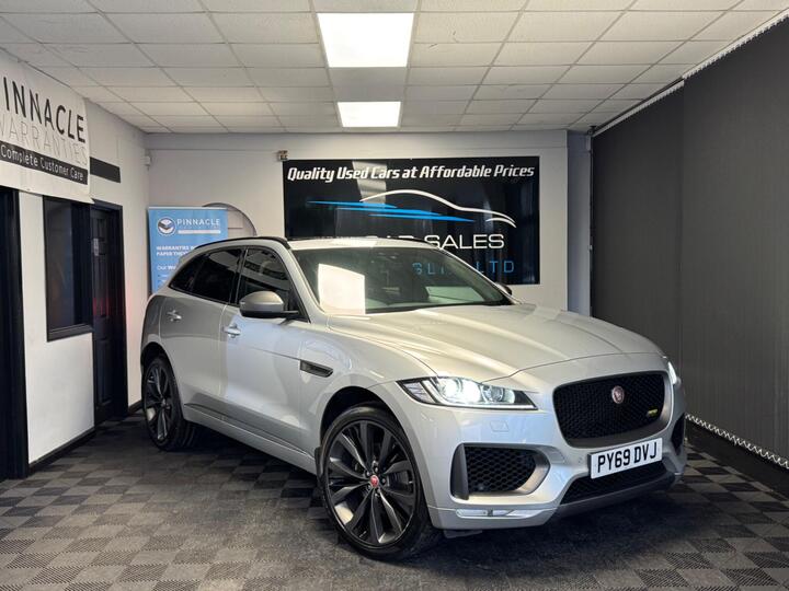 Jaguar F-PACE 3.0 D300 V6 300 Sport Auto AWD Euro 6 (s/s) 5dr