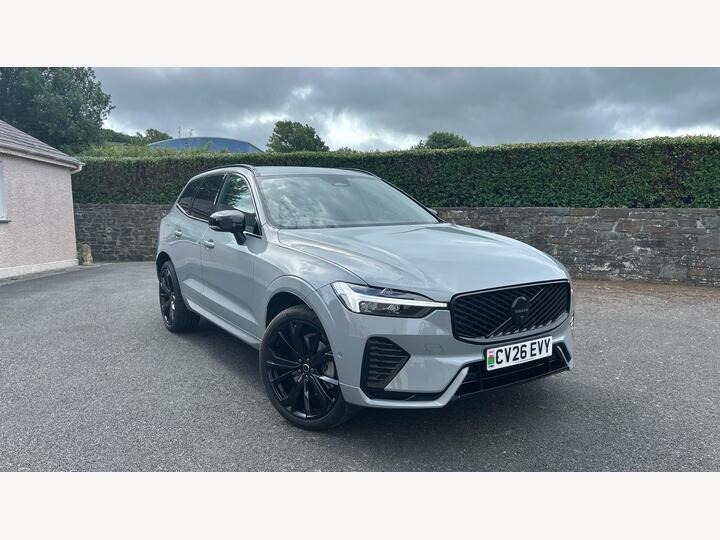 Volvo XC60 2.0 B5 MHEV Plus Black Edition Auto AWD Euro 6 (s/s) 5dr