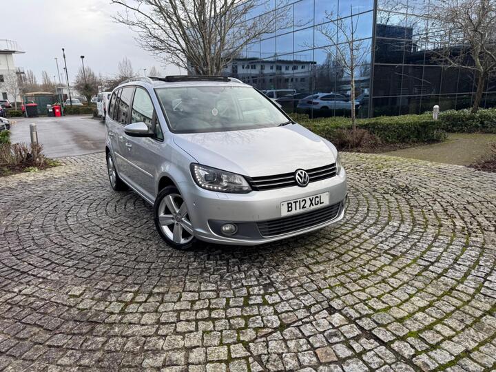 Volkswagen Touran 2.0 TDI Sport Euro 5 5dr Volkswagen Touran 2.0 TDI Sport Euro 5 5dr