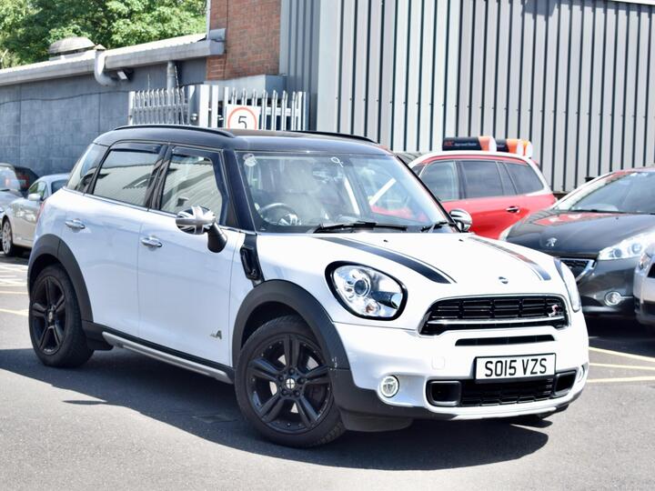 MINI Countryman 1.6 Cooper S Auto ALL4 Euro 5 5dr MINI Countryman 1.6 Cooper S Auto ALL4 Euro 5 5dr
