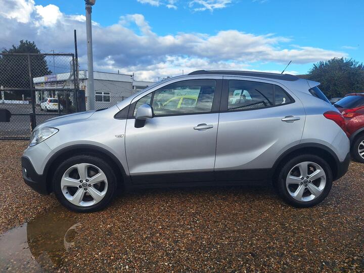 Vauxhall Mokka 1.6 Exclusiv 2WD Euro 5 (s/s) 5dr
