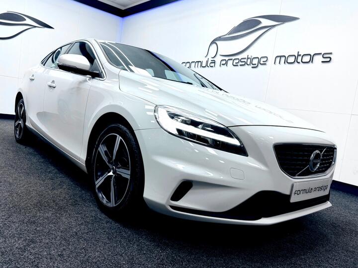 Volvo V40 2.0 T2 R-Design Nav Plus Euro 6 (s/s) 5dr