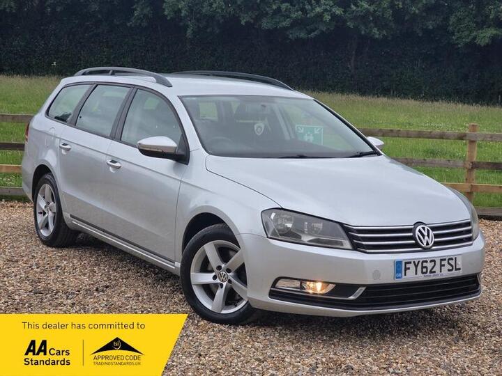 Volkswagen Passat 1.6 TDI BlueMotion Tech S Euro 5 (s/s) 5dr