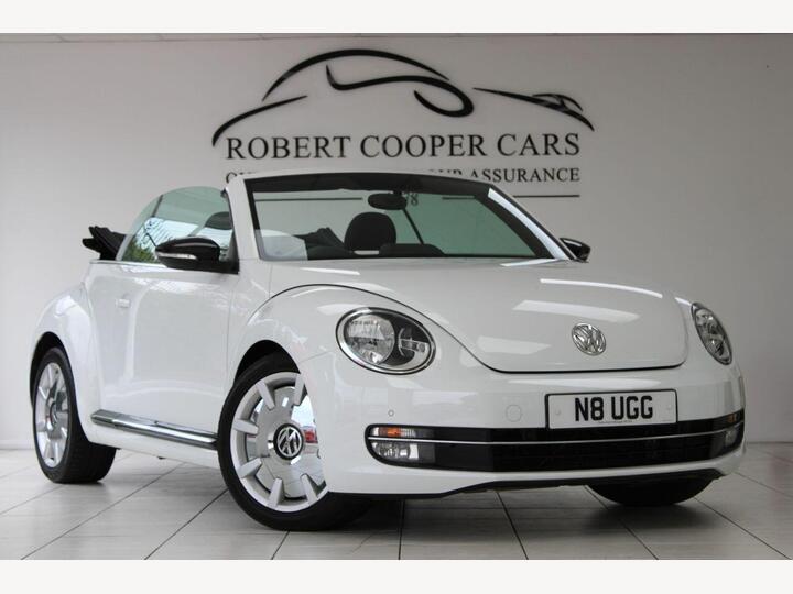 Volkswagen BEETLE 2.0 TDI Sport Cabriolet Euro 5 2dr Volkswagen BEETLE 2.0 TDI Sport Cabriolet Euro 5 2dr