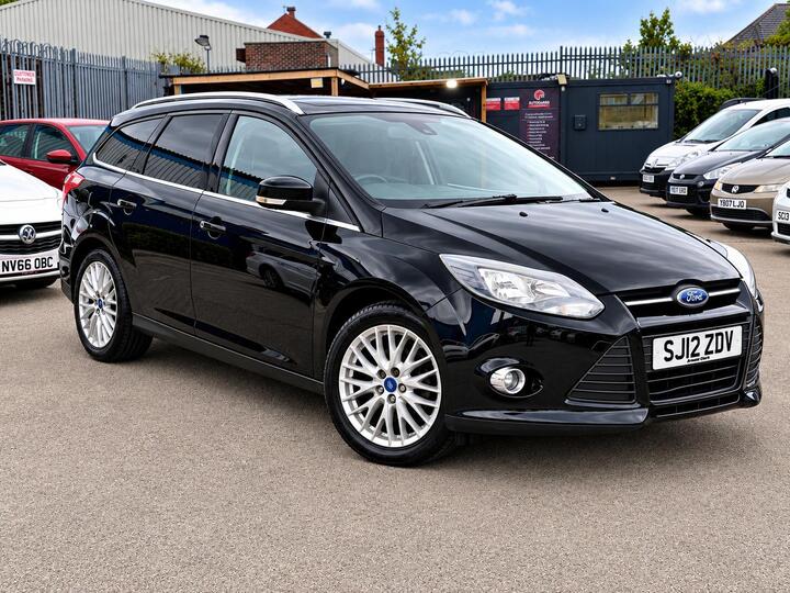 Ford FOCUS 1.6 Zetec Euro 5 5dr
