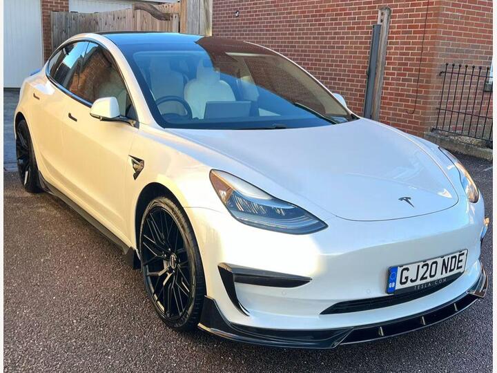Tesla Model 3 Standard Range Plus Auto RWD 4dr