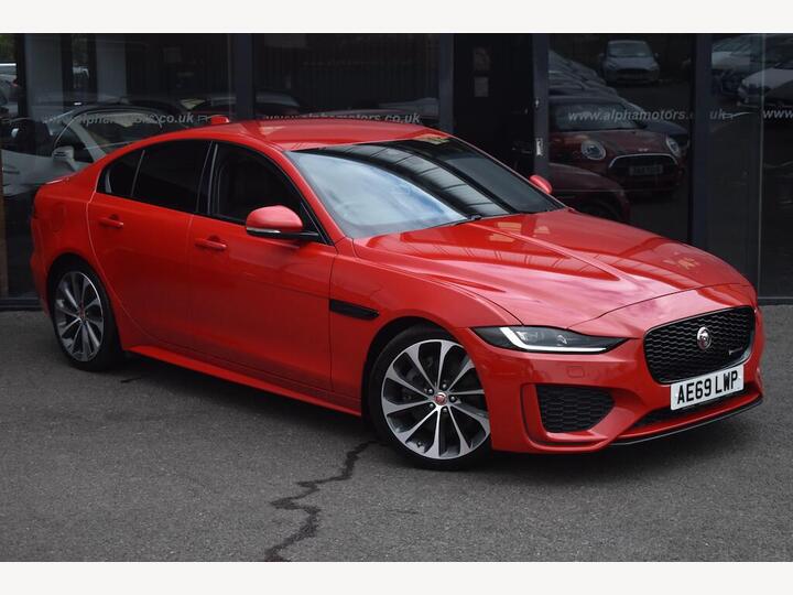 Jaguar XE 2.0 D180 R-Dynamic SE Auto Euro 6 (s/s) 4dr