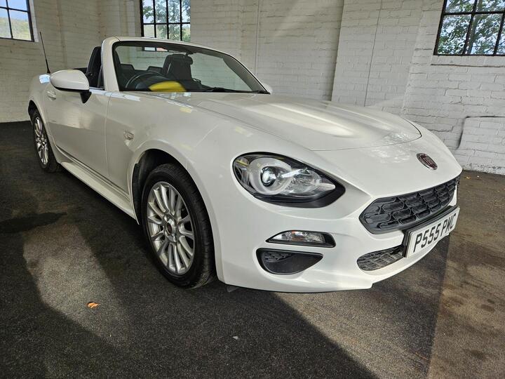 Fiat 124 SPIDER 1.4 MultiAir Classica Euro 6 2dr Fiat 124 SPIDER 1.4 MultiAir Classica Euro 6 2dr