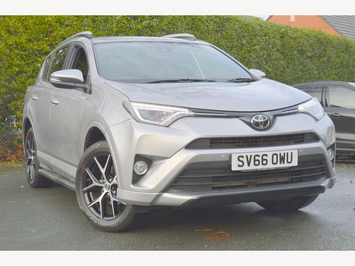 Toyota RAV4 2.0 D-4D Icon Euro 6 (s/s) 5dr (Safety Sense, Nav)