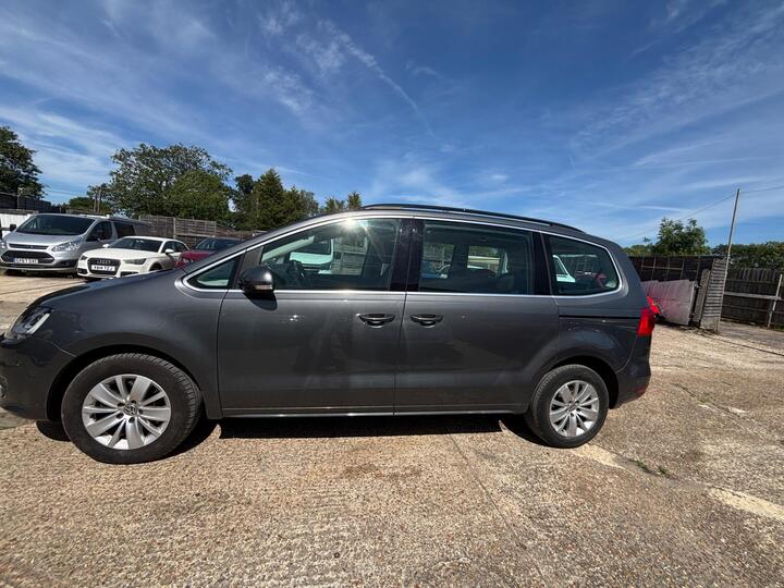 Volkswagen Sharan 2.0 TDI BlueMotion Tech SE Euro 5 (s/s) 5dr