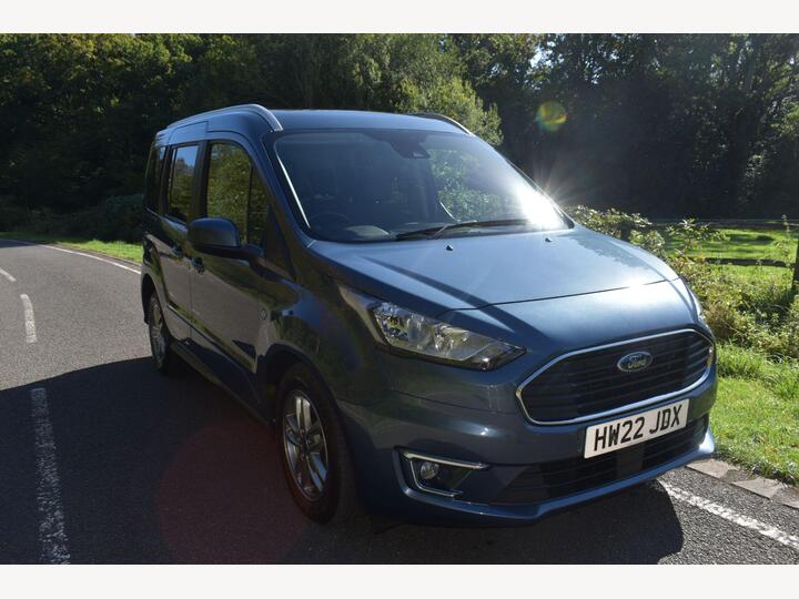 Ford Tourneo Connect 1.5 EcoBlue Titanium Euro 6 (s/s) 5dr Ford Tourneo Connect 1.5 EcoBlue Titanium Euro 6 (s/s) 5dr