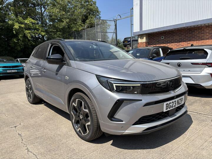 Vauxhall Grandland 1.2 Turbo Ultimate Auto Euro 6 (s/s) 5dr