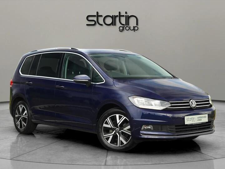Volkswagen Touran 1.5 TSI EVO SEL Euro 6 (s/s) 5dr Volkswagen Touran 1.5 TSI EVO SEL Euro 6 (s/s) 5dr