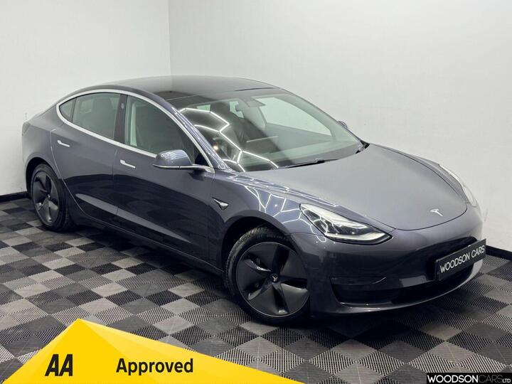 Tesla Model 3 (Dual Motor) Long Range Auto 4WDE 4dr Tesla Model 3 (Dual Motor) Long Range Auto 4WDE 4dr