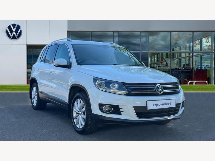 Volkswagen Tiguan 2.0 TDI BlueMotion Tech Match DSG 4WD Euro 6 (s/s) 5dr