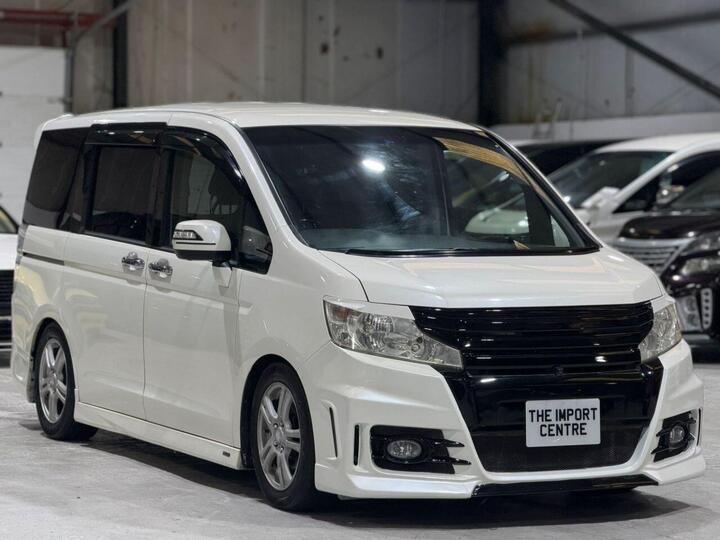 Honda STEPWAGON 2.0 Z SPADA | NOBLESSE | 8 SEATER PETROL AUTO 5dr ULEZ FRESH IMPORT NOBLESS KIT