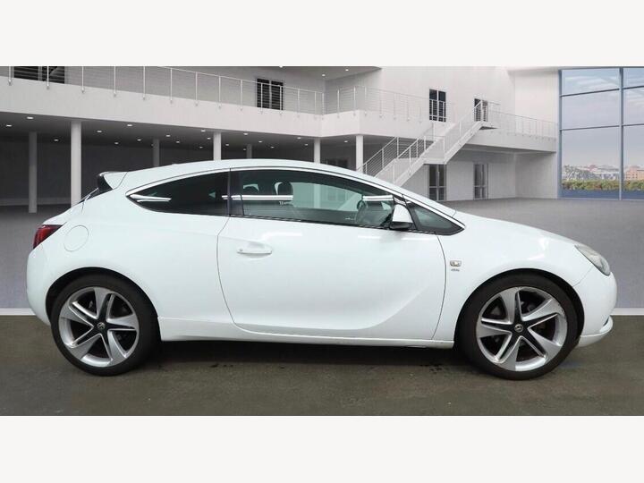 Vauxhall Astra GTC 1.4T SRi Euro 5 (s/s) 3dr