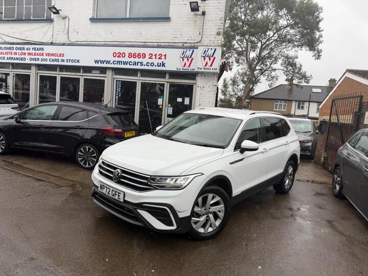 Volkswagen Tiguan Allspace 1.5 TSI Life DSG Euro 6 (s/s) 5dr