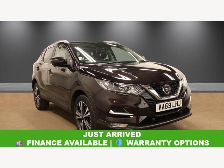 Nissan QASHQAI 1.3 DIG-T N-Connecta Euro 6 (s/s) 5dr
