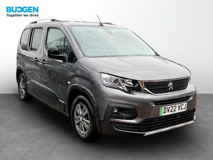 Peugeot E-Rifter 50kWh Allure Premium Standard MPV Auto 5dr (7.4kW Charger) Peugeot E-Rifter 50kWh Allure Premium Standard MPV Auto 5dr (7.4kW Charger)