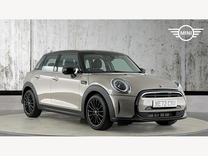 MINI Hatch 1.5 Cooper Classic Steptronic Euro 6 (s/s) 5dr