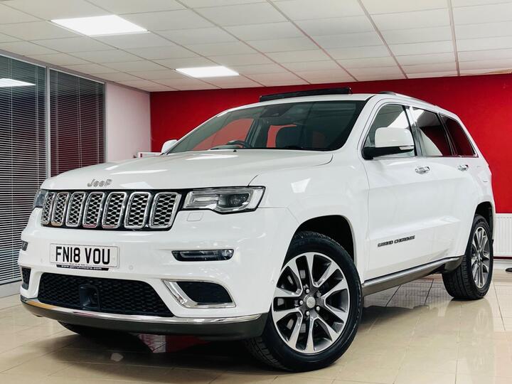 Jeep Grand Cherokee 3.0 V6 CRD Summit Auto 4WD Euro 6 (s/s) 5dr Jeep Grand Cherokee 3.0 V6 CRD Summit Auto 4WD Euro 6 (s/s) 5dr