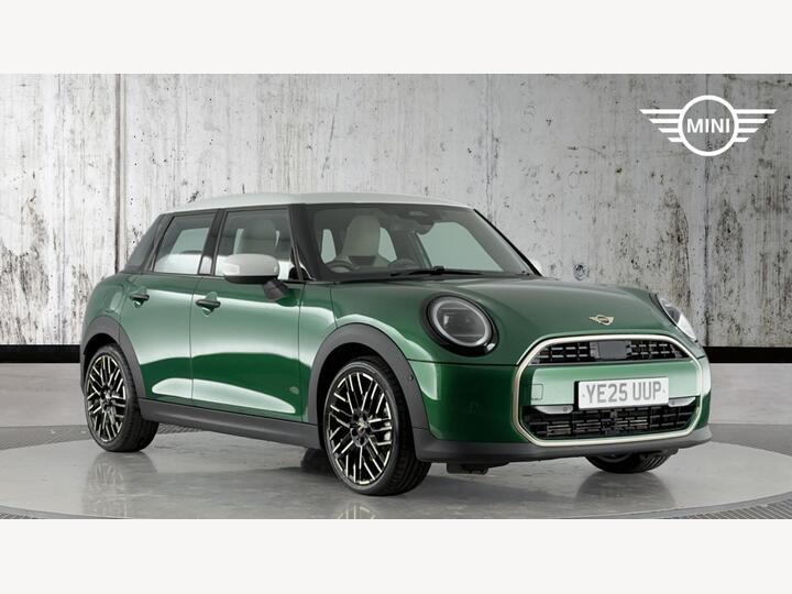 MINI Hatch 1.5C Exclusive Steptronic Euro 6 (s/s) 5dr