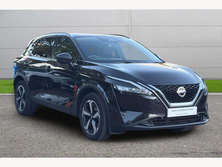 Nissan Qashqai 1.3 DIG-T MHEV N-Connecta Euro 6 (s/s) 5dr
