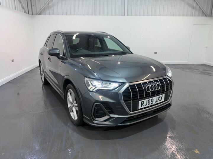 Audi Q3 1.5 TFSI CoD 35 S Line Euro 6 (s/s) 5dr