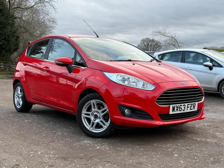 Ford Fiesta 1.0T EcoBoost Zetec Euro 5 (s/s) 5dr