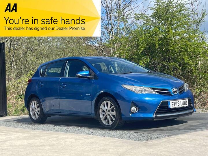 Toyota AURIS 1.6 V-Matic Icon Multidrive S Euro 5 5dr