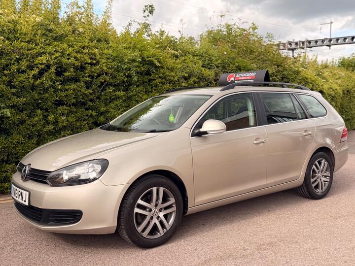 Volkswagen Golf 1.6 TDI SE DSG Euro 5 5dr