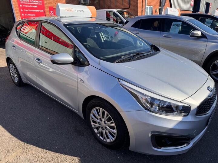 Kia CEED 1.6 CRDi 1 Euro 6 (s/s) 5dr