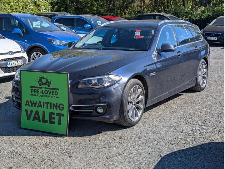 BMW 5 Series 3.0 535i Luxury Touring Auto Euro 6 (s/s) 5dr BMW 5 Series 3.0 535i Luxury Touring Auto Euro 6 (s/s) 5dr